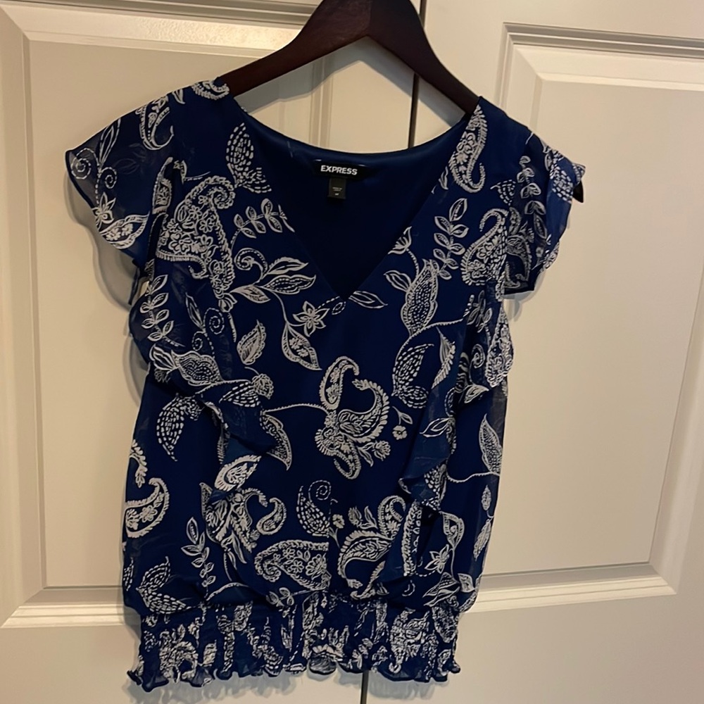 Navy blue Express blouse!